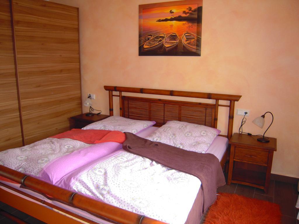Ferienwohnung Koblenz Szoba fotó